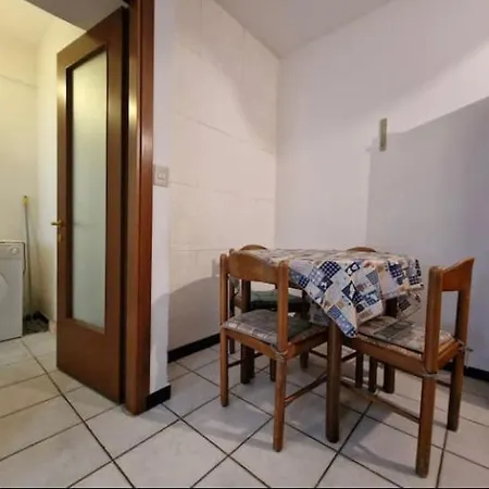Corso Italia Appoggio A 30 Metri Dal Mare. アパート